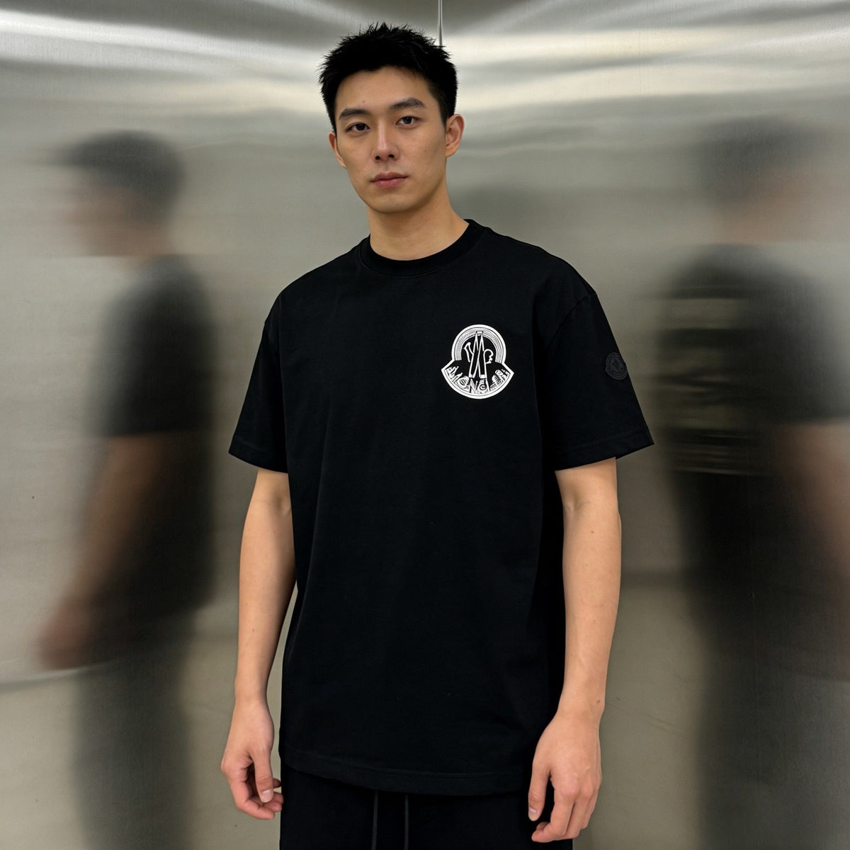 Moncler Embroidered Logo T-Shirt - view 14