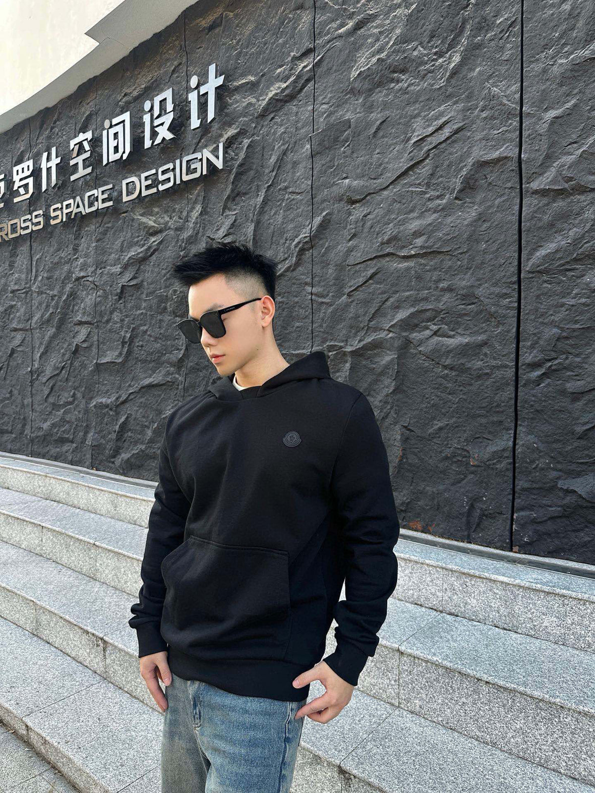 Moncler Hooded Hoodie - Black - view 15