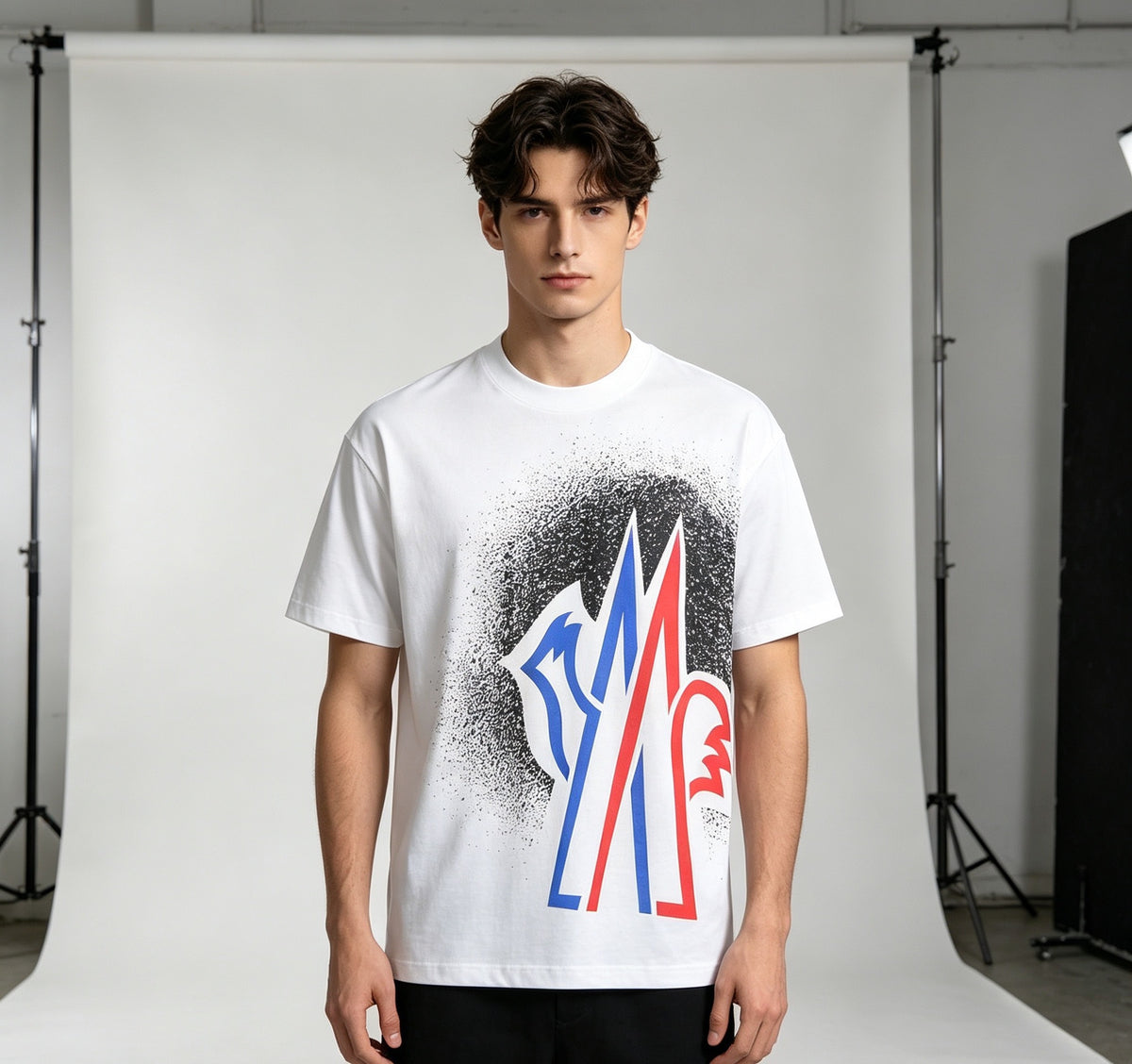 Moncler Lightweight T-Shirt - view 15