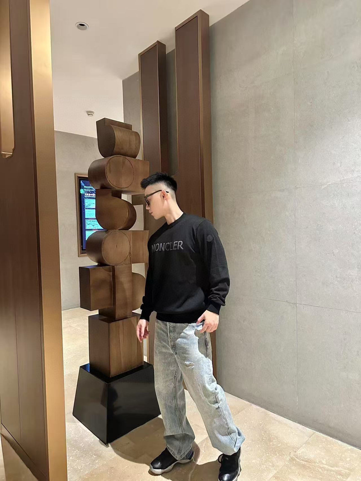 Moncler Logo Sweater - view 15