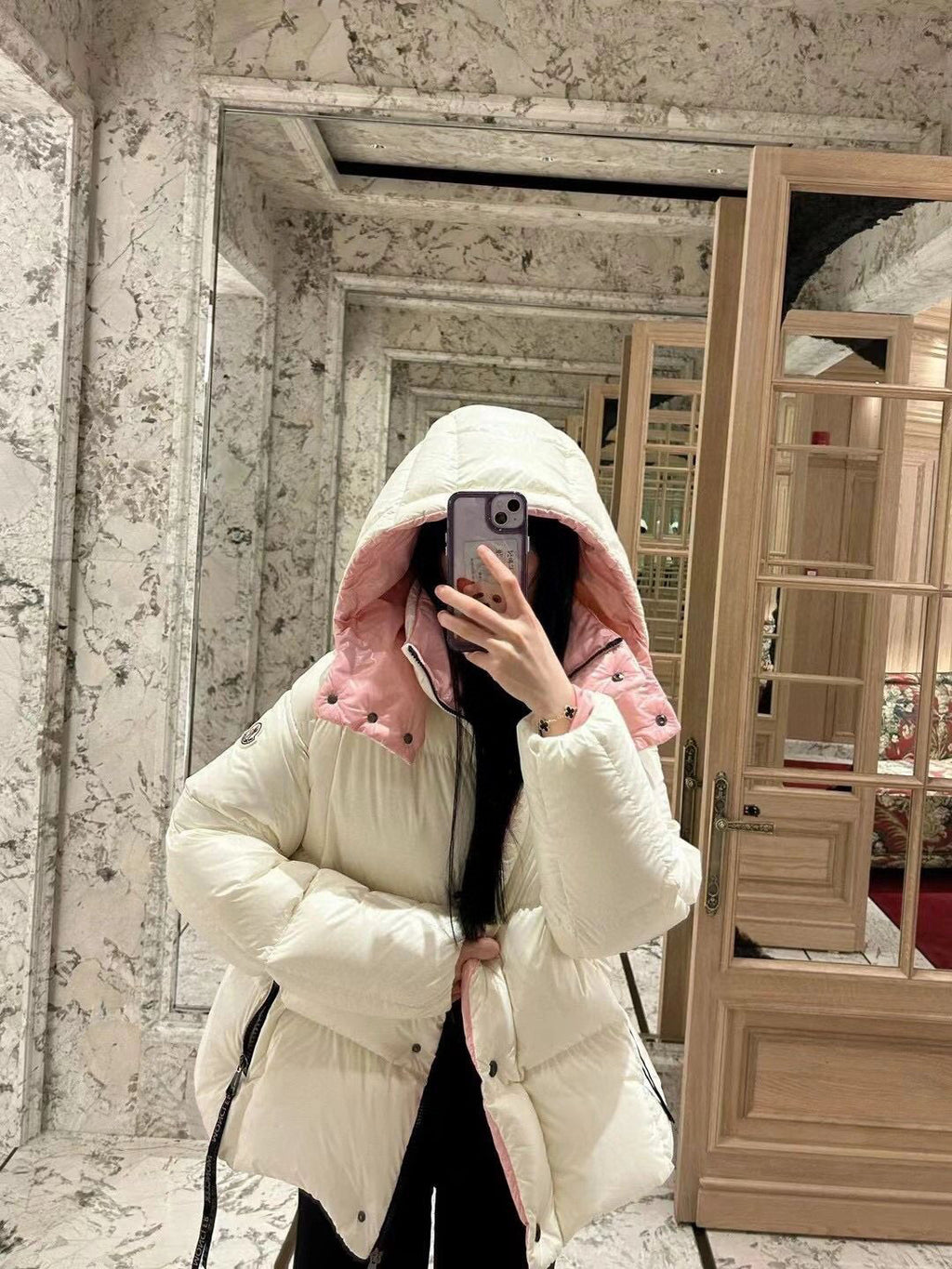 Moncler Zip-Up Logo Lightweight Down Jacket - view 15
