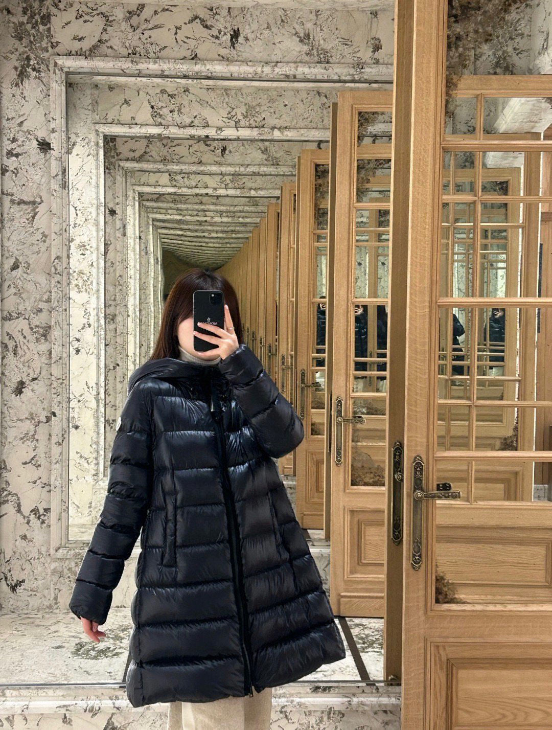Moncler Women's Hooded Lightweight Down Jacket - view 15