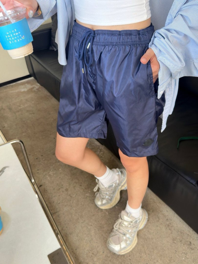 Moncler Logo Lightweight Short - view 15