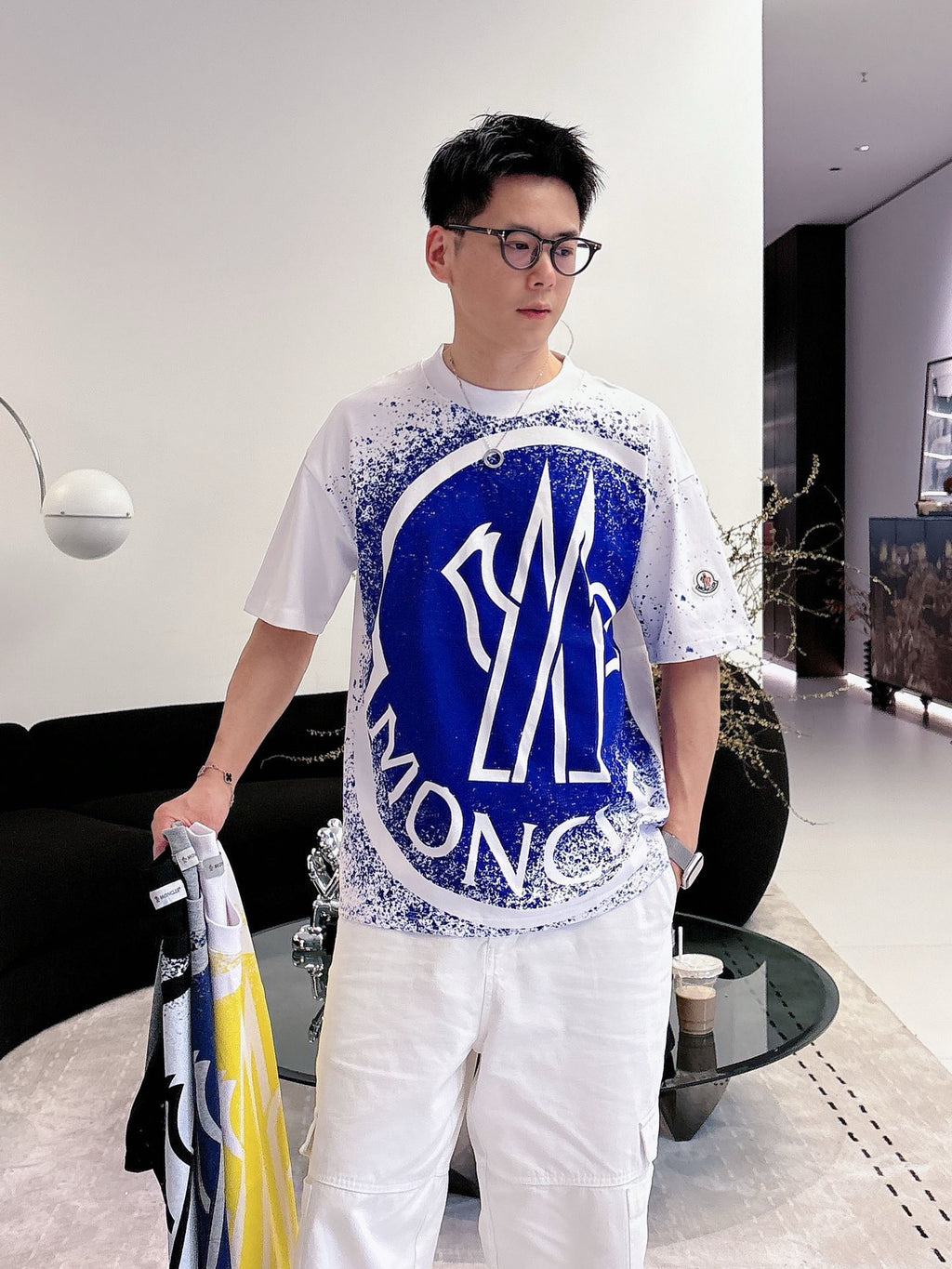 Moncler Graphic Logo T-Shirt - view 15