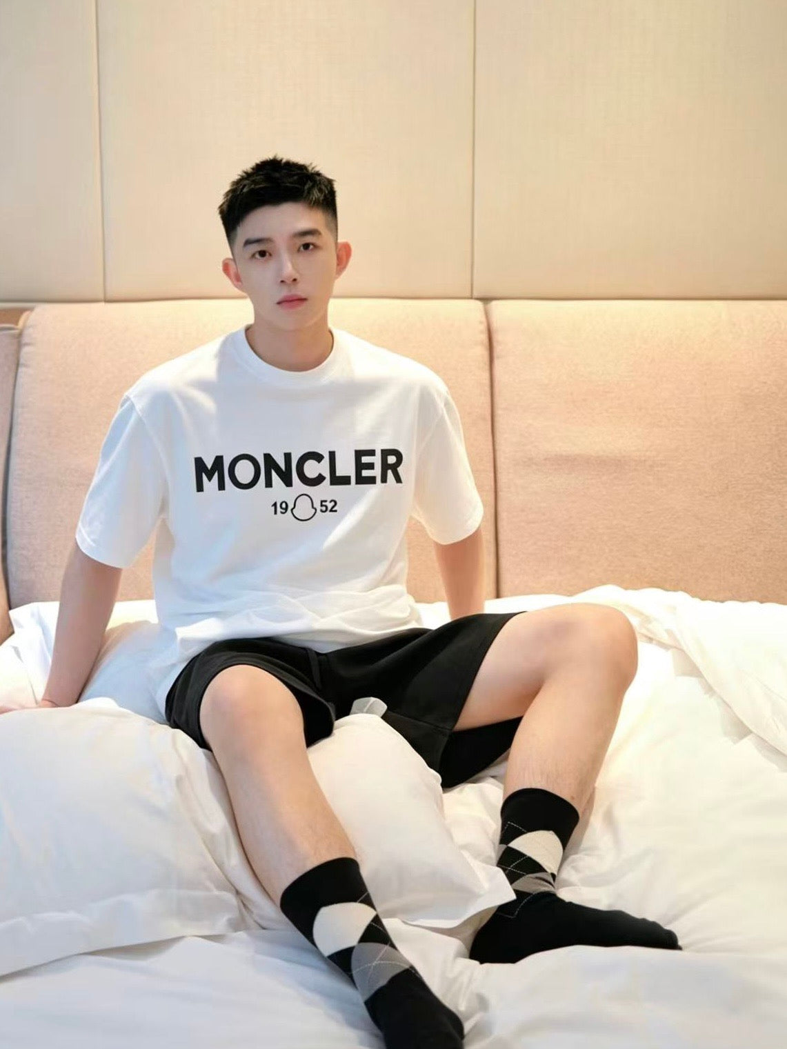 Moncler Graphic T-Shirt - view 16