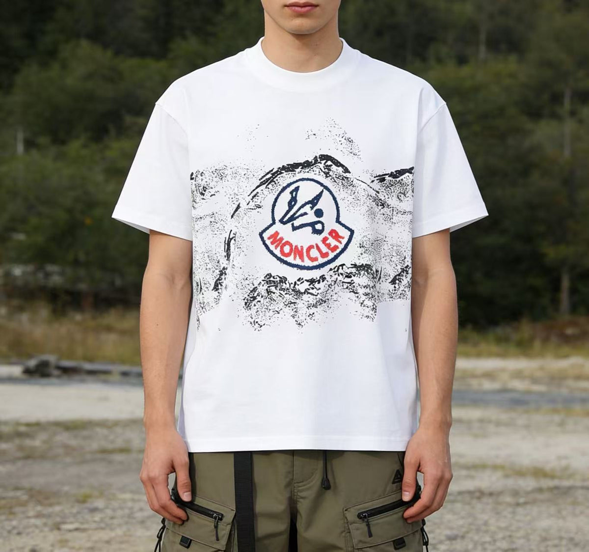 Moncler Graphic T-Shirt - view 16