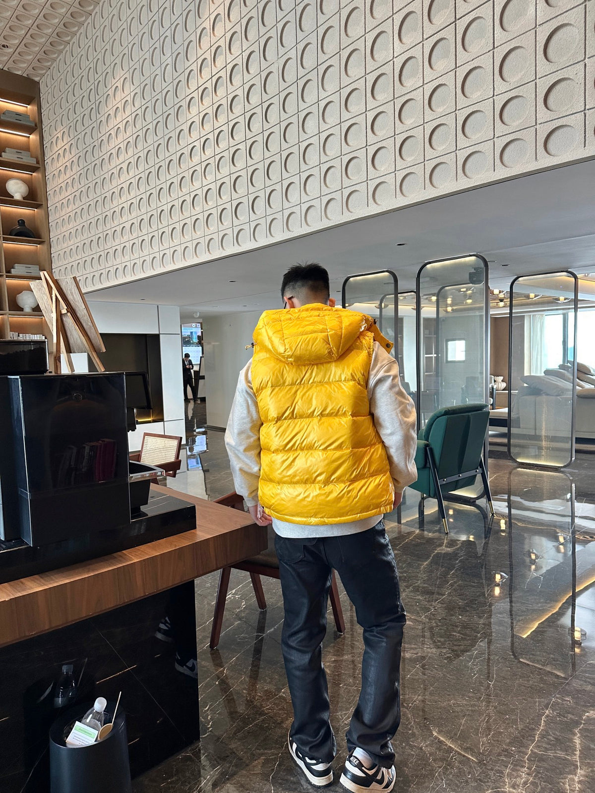 Moncler maya Hooded Zip-Up Logo Vest - view 16