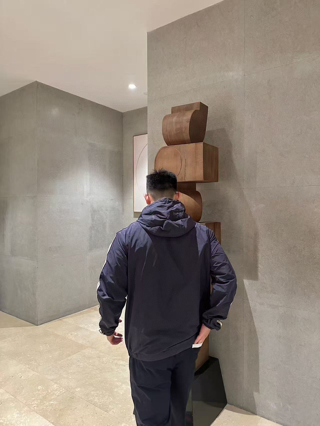 Moncler Logo Lightweight Jacket - view 17