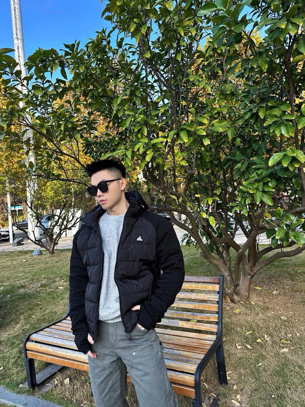 Moncler Hooded Down Jacket - view 17