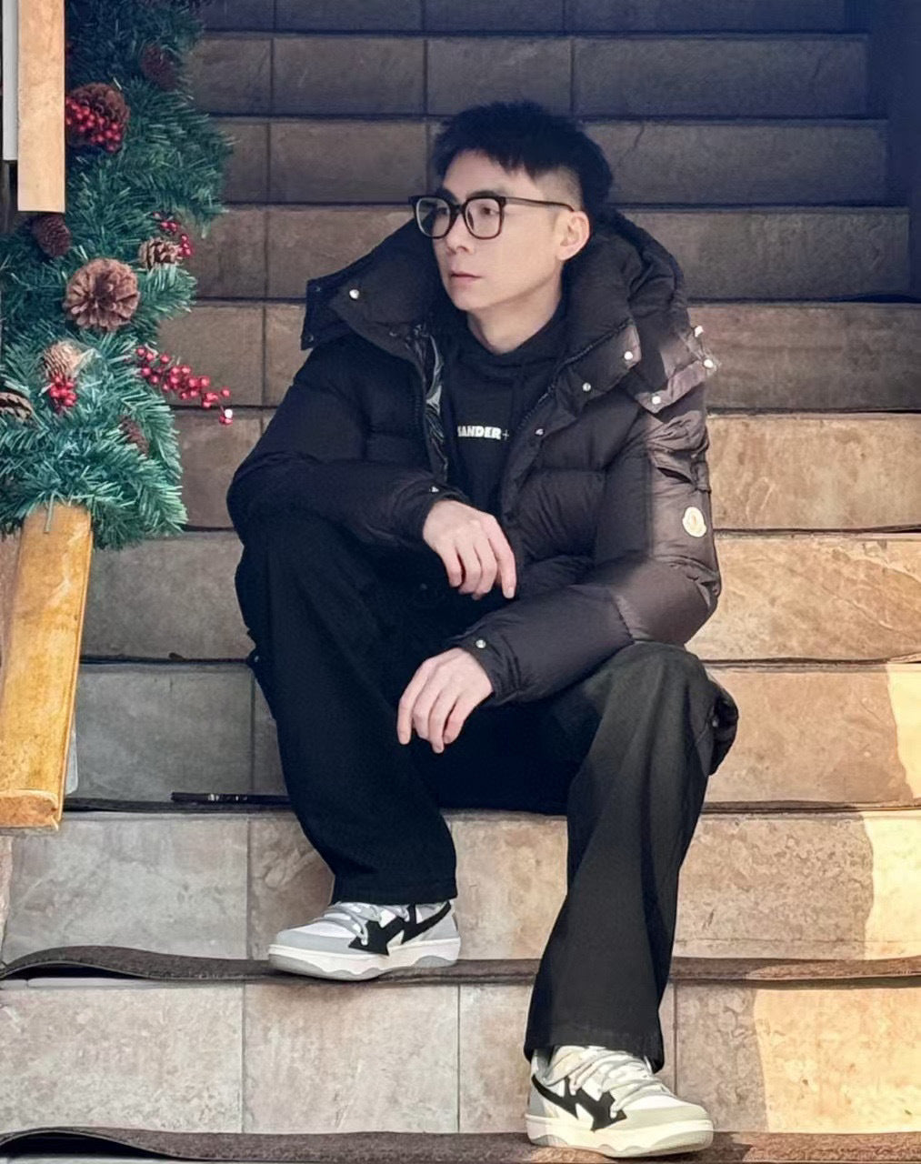 Moncler Maya Zip-Up Down Jacket - view 17