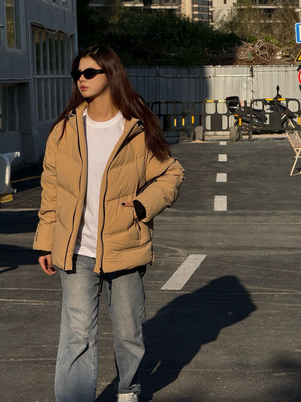 Moncler Hooded Logo Down Jacket - view 17