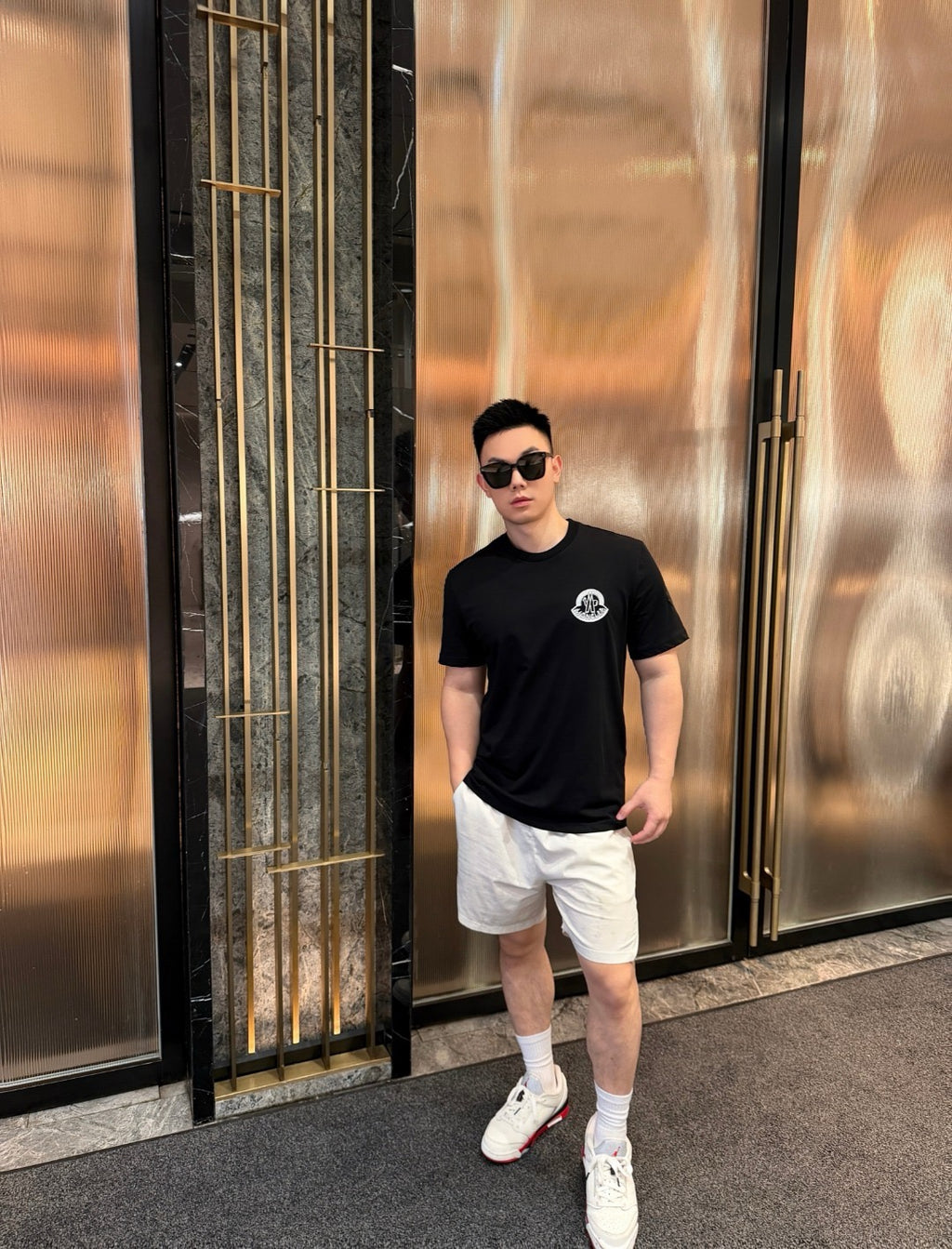 Moncler Embroidered Logo T-Shirt - view 17