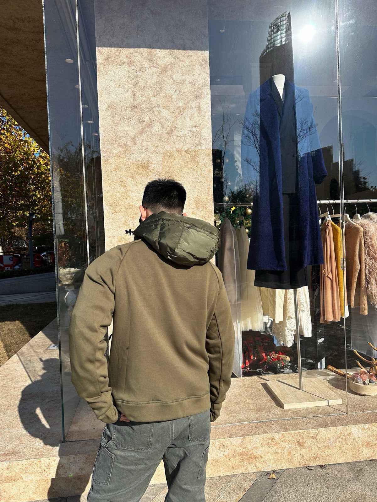 Moncler Hooded Down Jacket - view 17
