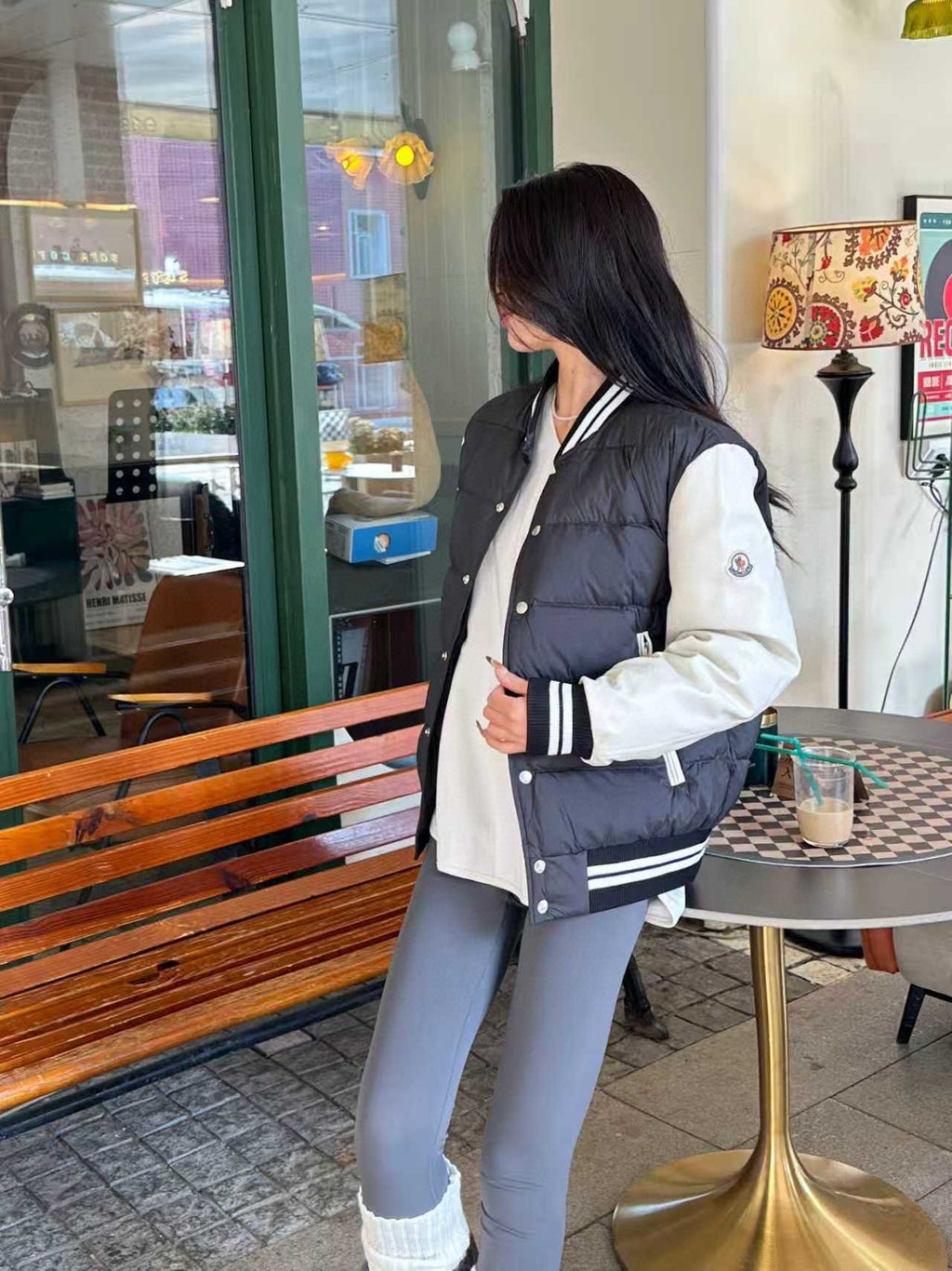 Moncler Zip-Up Lightweight Down Jacket - view 17