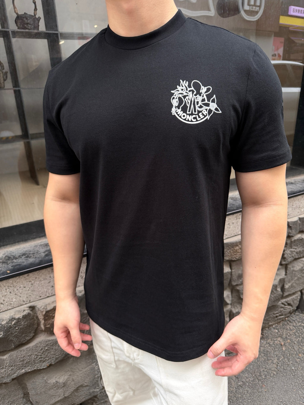 Moncler Embroidered T-Shirt - view 18