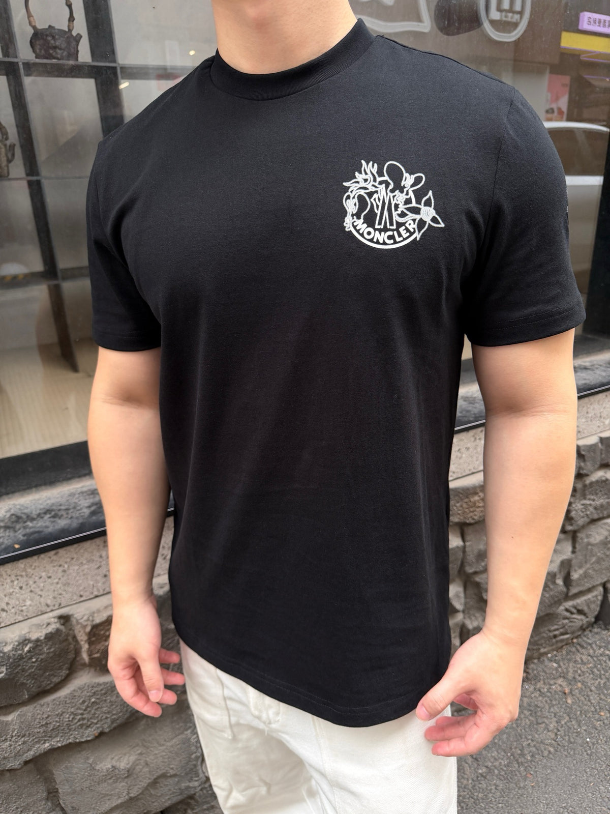 Moncler Embroidered T-Shirt - view 18