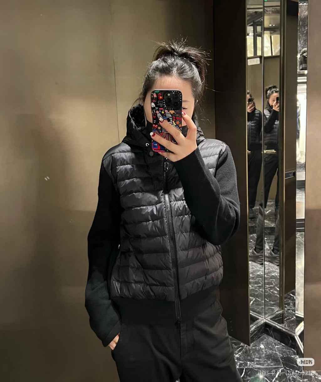 Moncler Hooded Zip-Up Lightweight Down Jacket - view 18