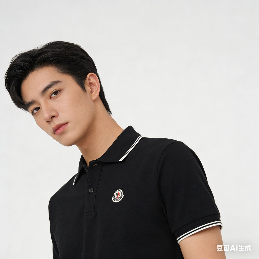 Moncler Logo Lightweight Polo Shirt - view 18