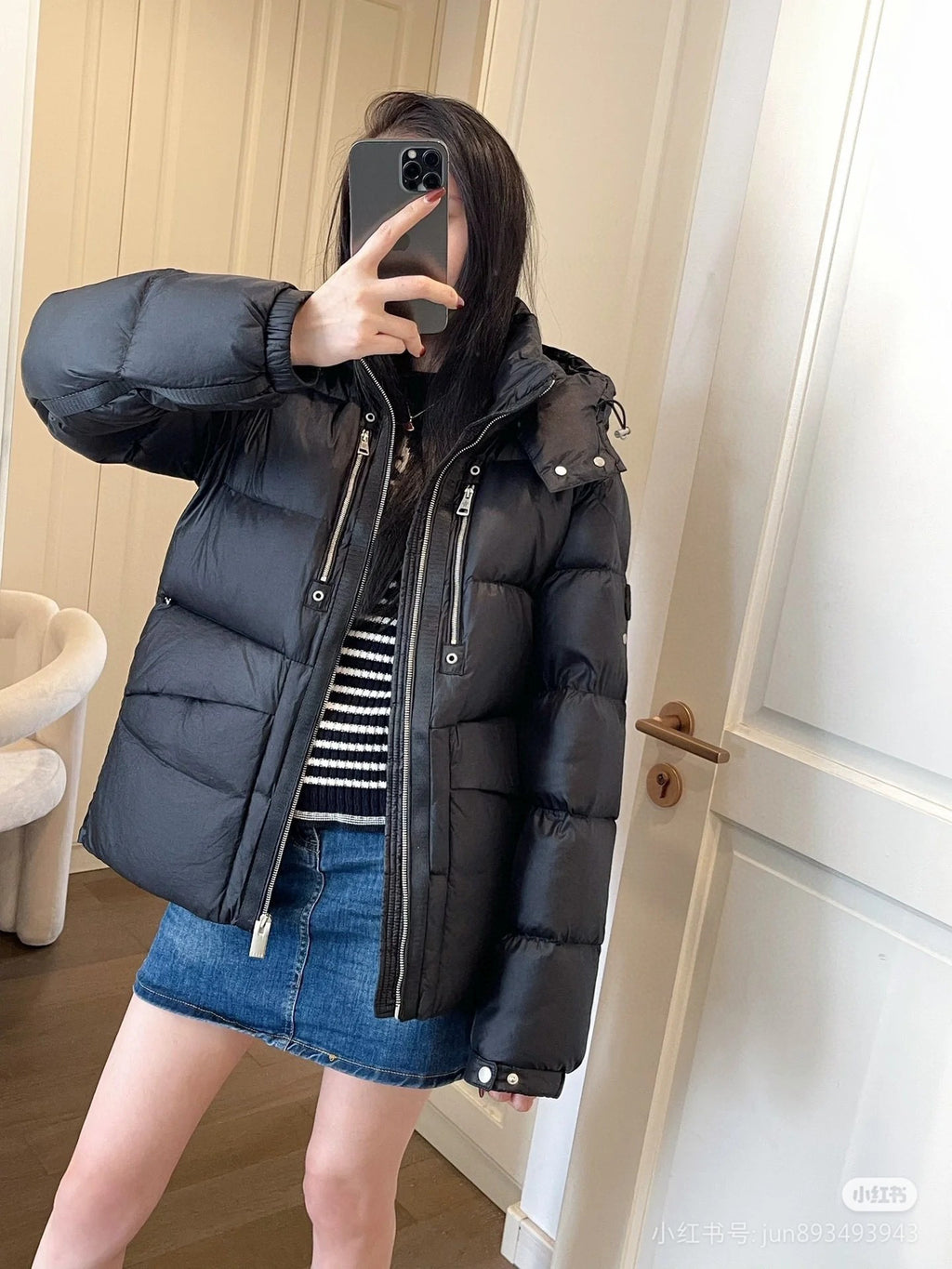 Moncler Hooded Zip-Up Graphic Down Jacket - White - view 18
