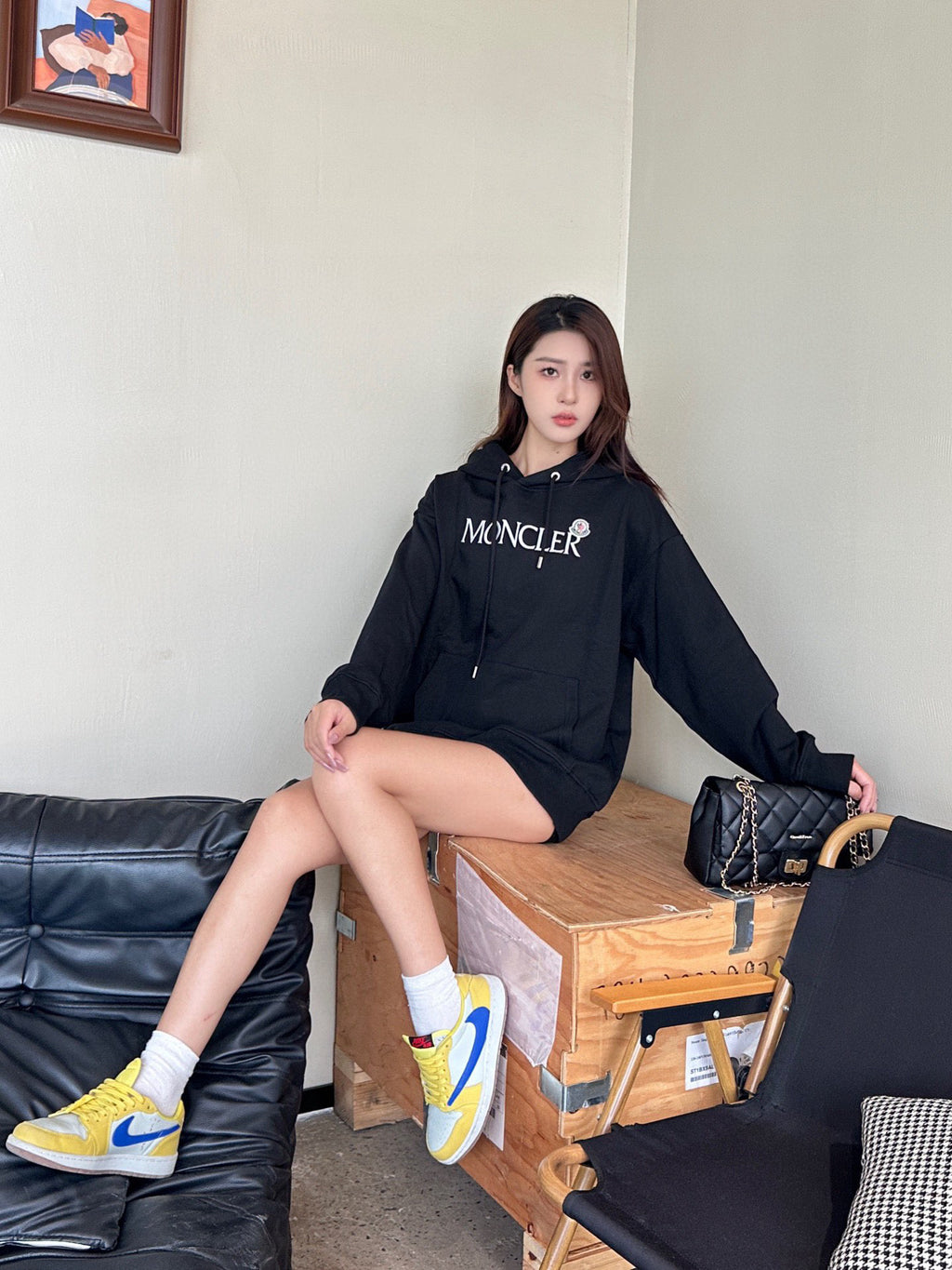Moncler Hooded Logo Lightweight Hoodie - view 18