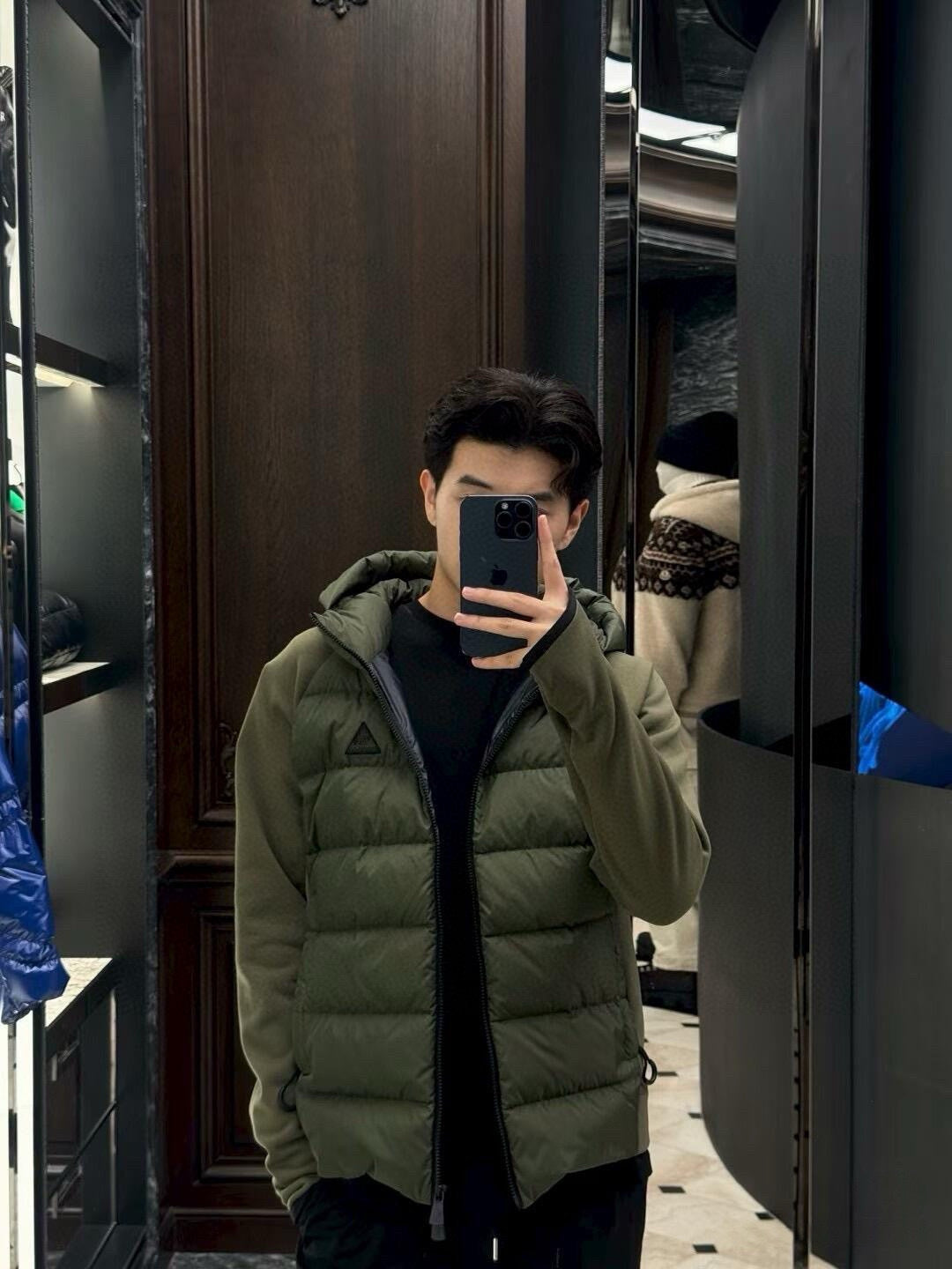 Moncler Hooded Down Jacket - view 18