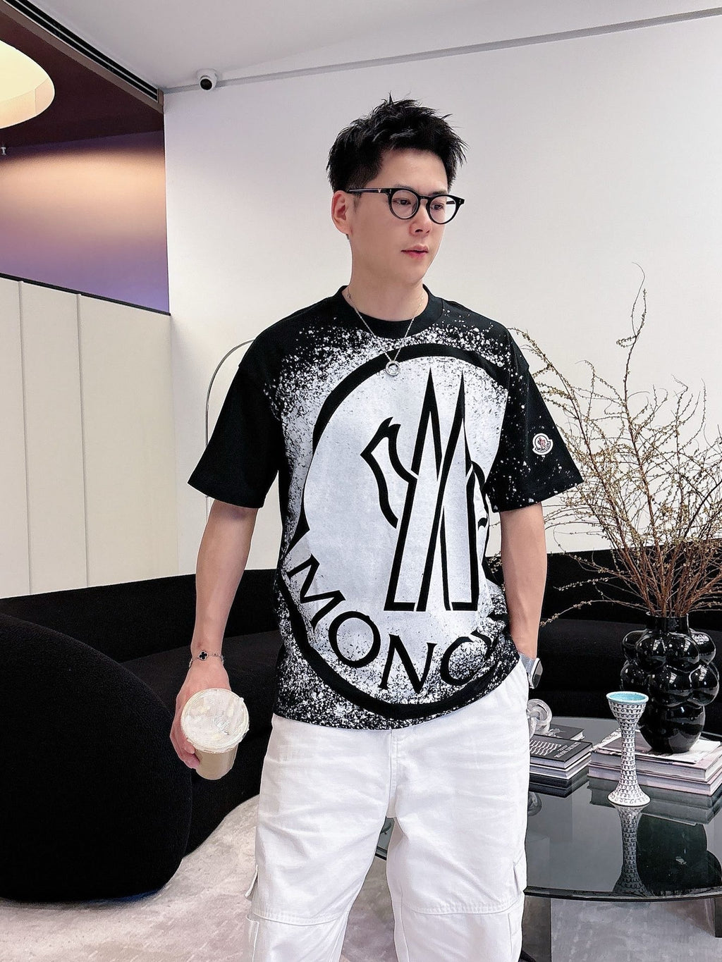 Moncler Graphic Logo T-Shirt - view 18