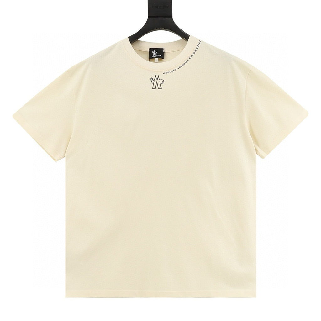 Moncler Graphic Logo T-Shirt - view 1