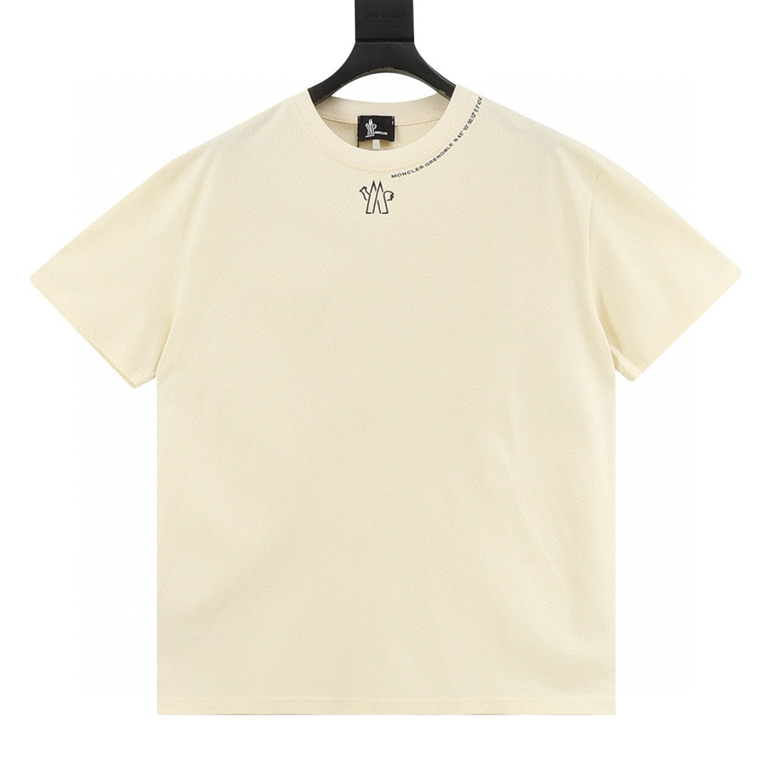 Moncler Graphic Logo T-Shirt - view 1