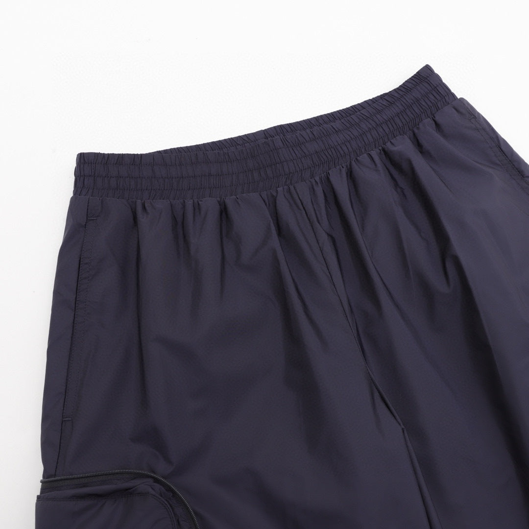 Moncler Zip-Up Short - view 3