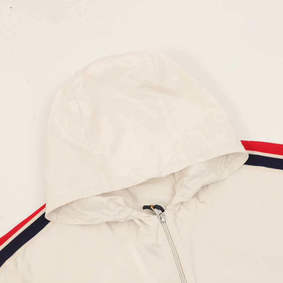 Moncler Logo Lightweight Jacket - view 3