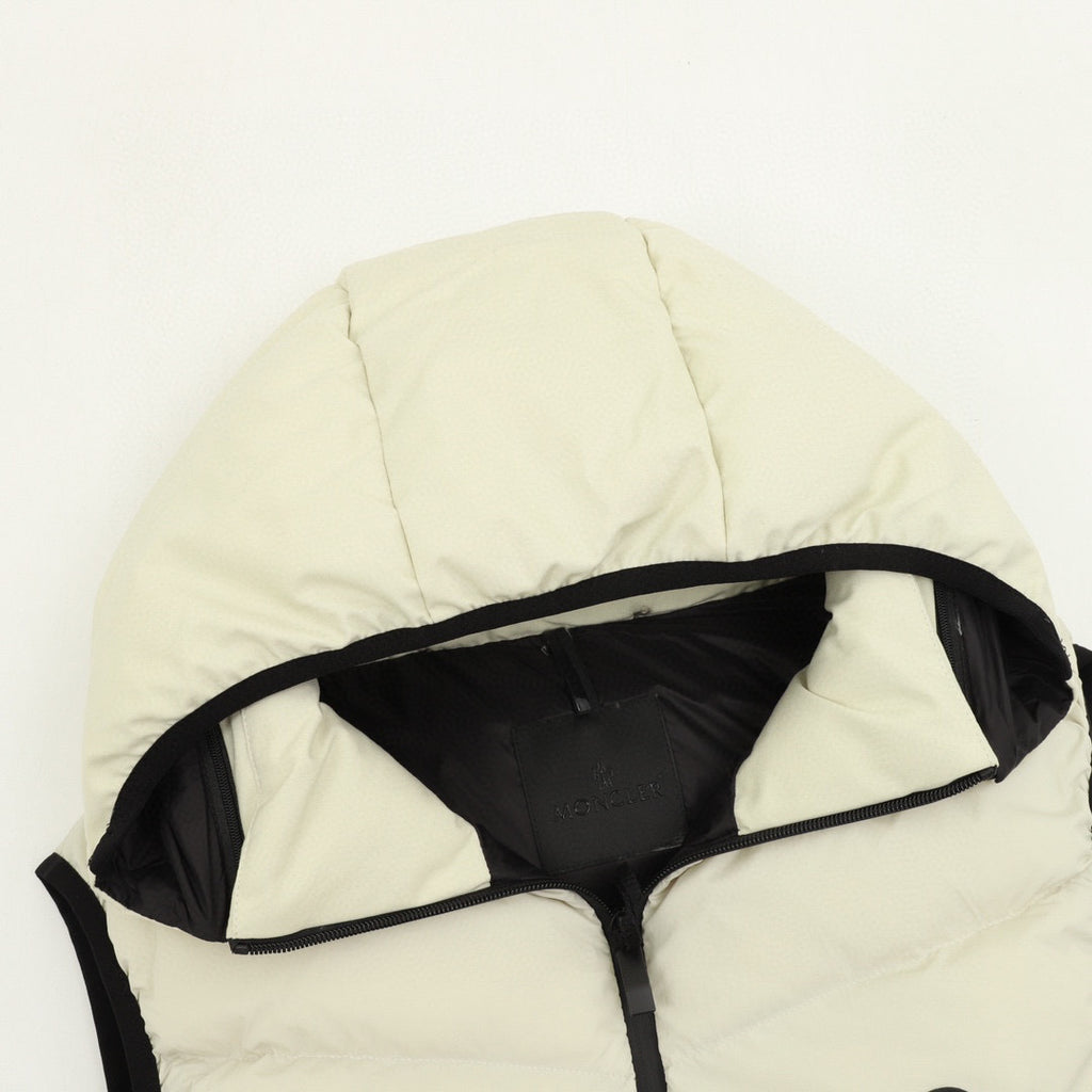 Moncler Zip-Up Vest - view 3