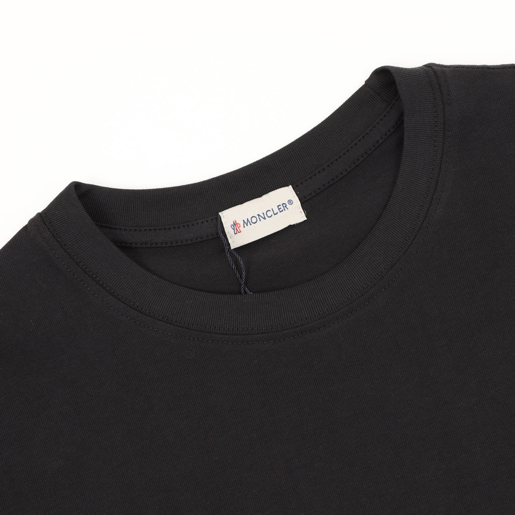 Moncler Graphic T-Shirt - view 3