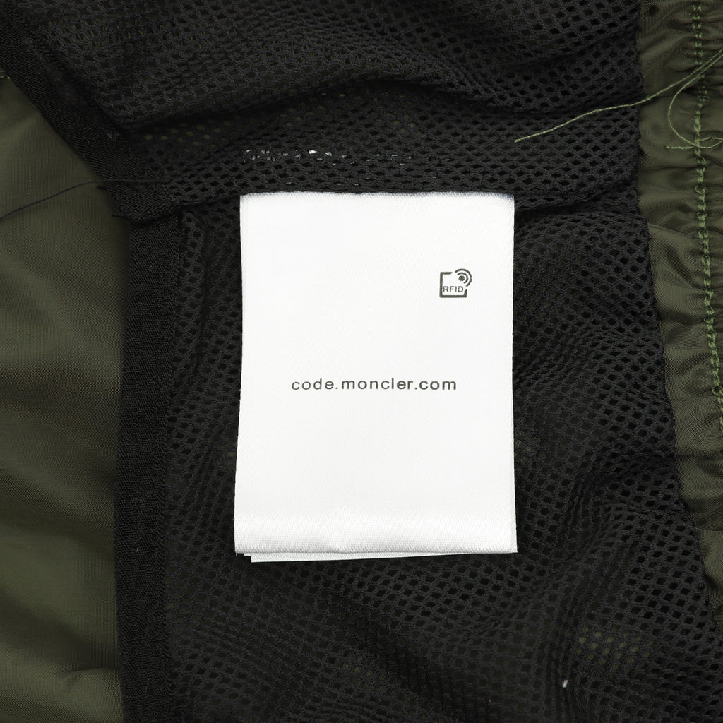 Moncler Logo Lightweight Short - view 3