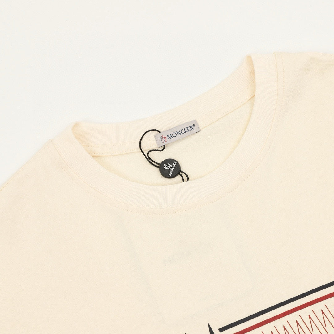 Moncler Graphic T-Shirt - view 3