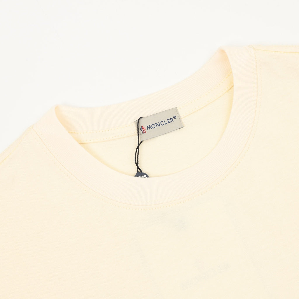 Moncler Graphic T-Shirt - view 3