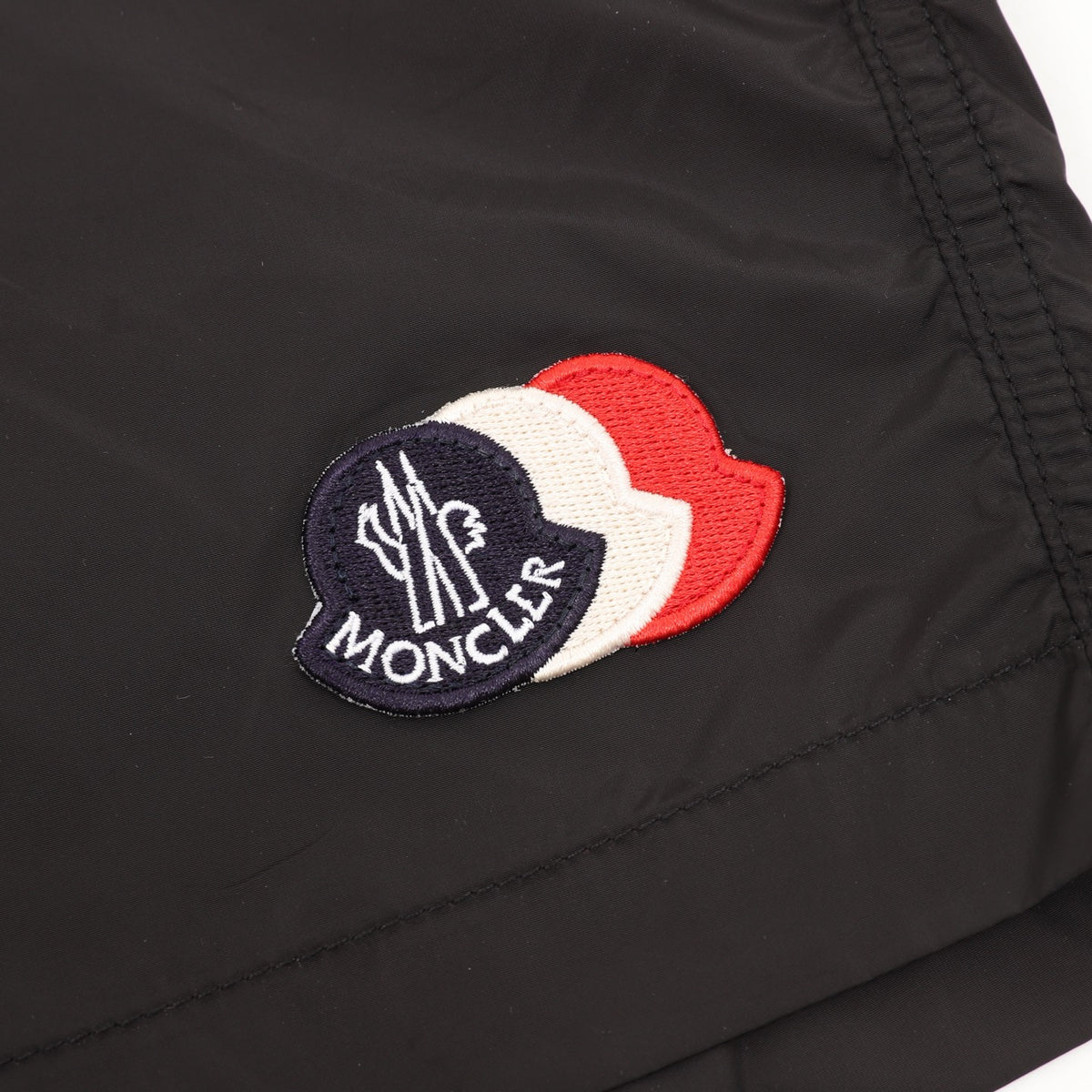 Moncler Embroidered Logo Short - view 4
