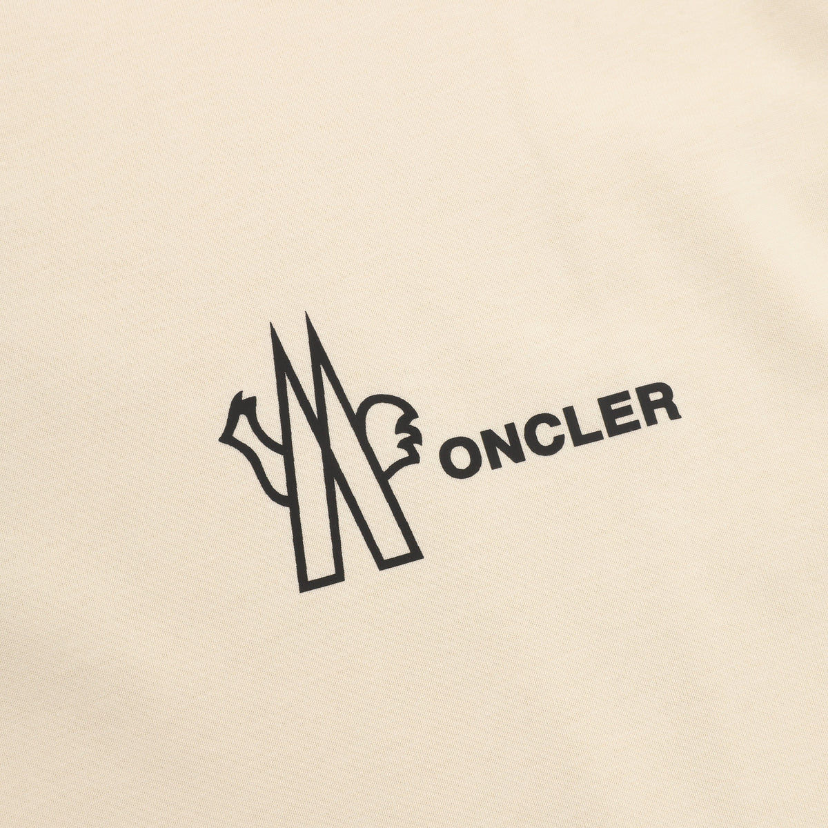 Moncler Graphic Logo T-Shirt - view 4