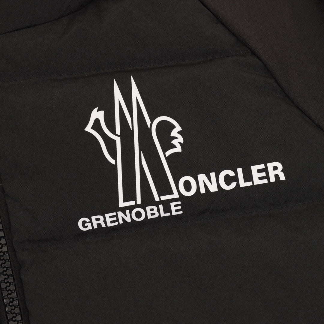 Moncler Hooded Zip-Up Graphic Down Jacket - view 4