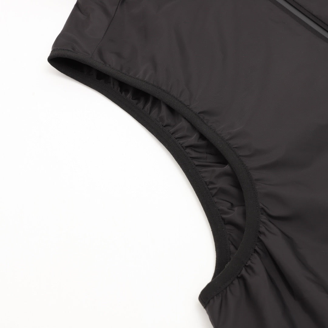 Moncler Hooded Graphic Logo Vest - view 4