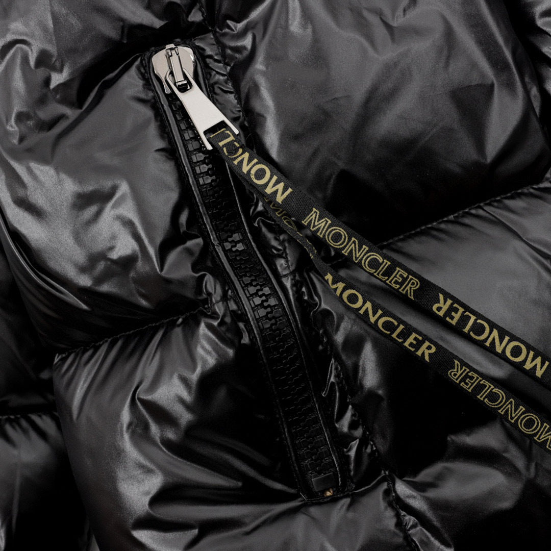 Moncler Zip-Up Logo Lightweight Down Jacket - view 4