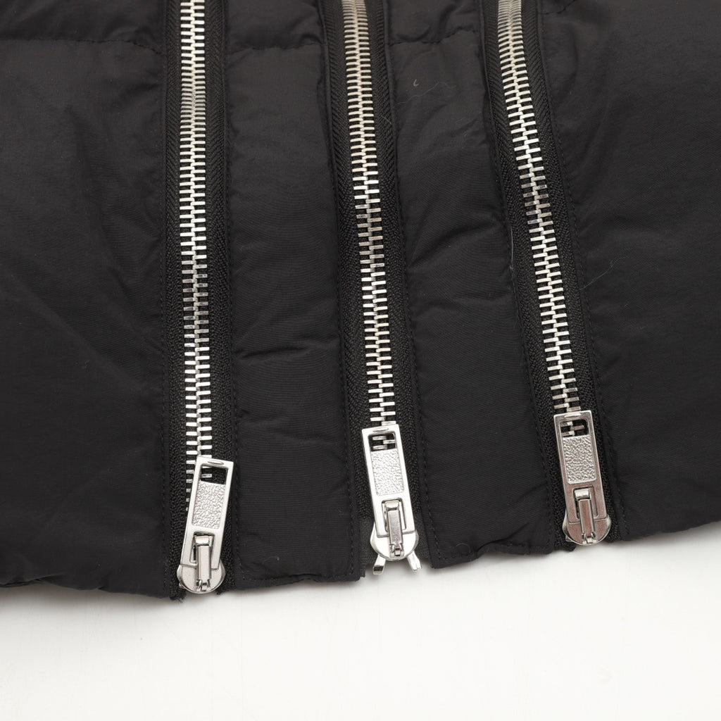 Moncler Zip-Up Embroidered Logo Down Jacket - view 4