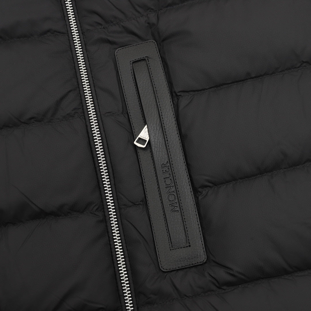 Moncler Zip-Up Lightweight Down Jacket - Black - view 4