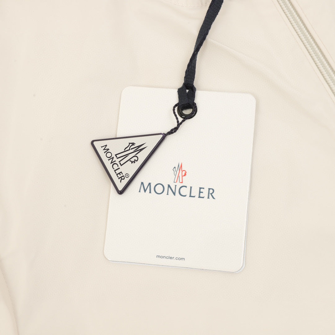Moncler Logo Lightweight Jacket - view 4