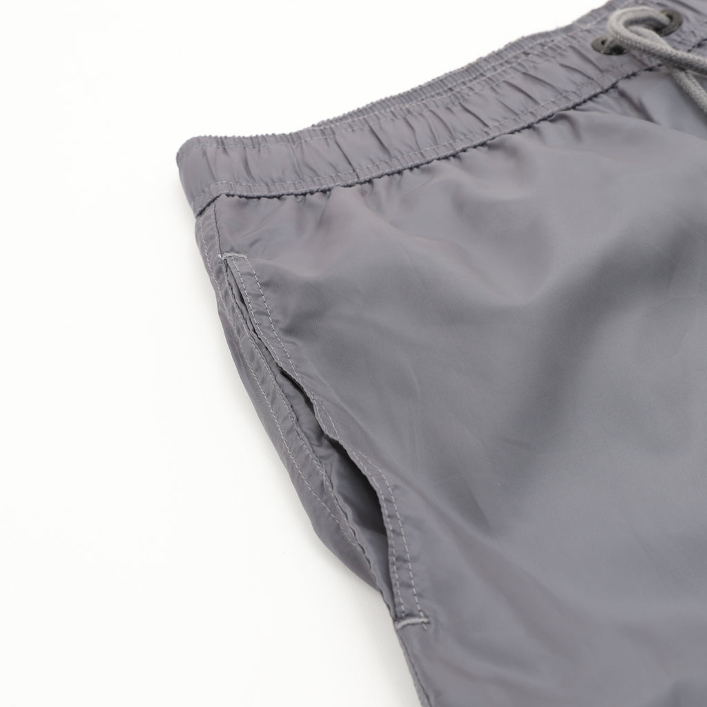 Moncler Logo Lightweight Short - view 5
