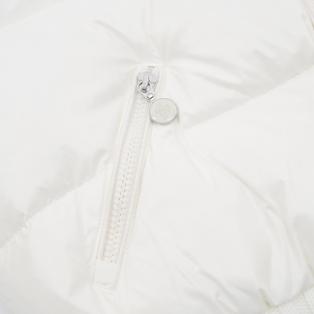 Moncler Embroidered Logo Down Jacket - view 5