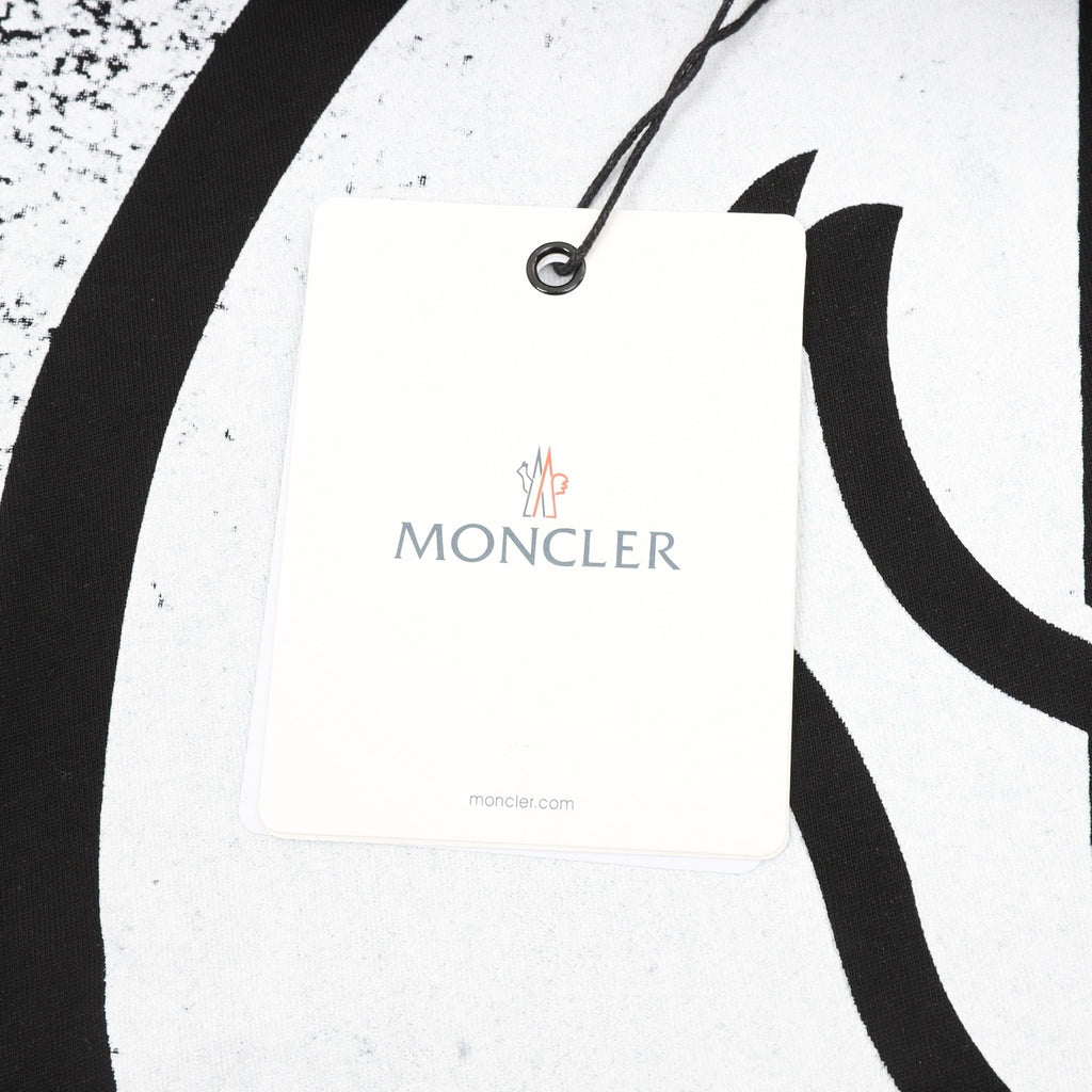 Moncler Graphic Logo T-Shirt - view 5