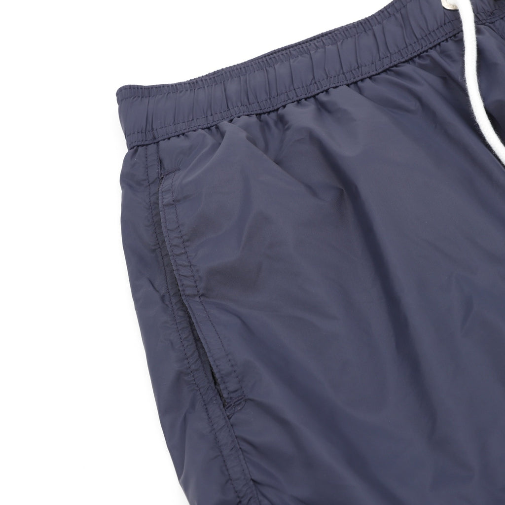 Moncler Logo Lightweight Short - White - view 5