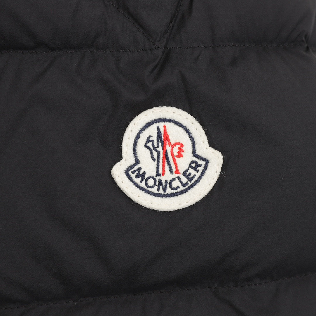 Moncler Hooded Logo Lightweight Down Jacket - view 5