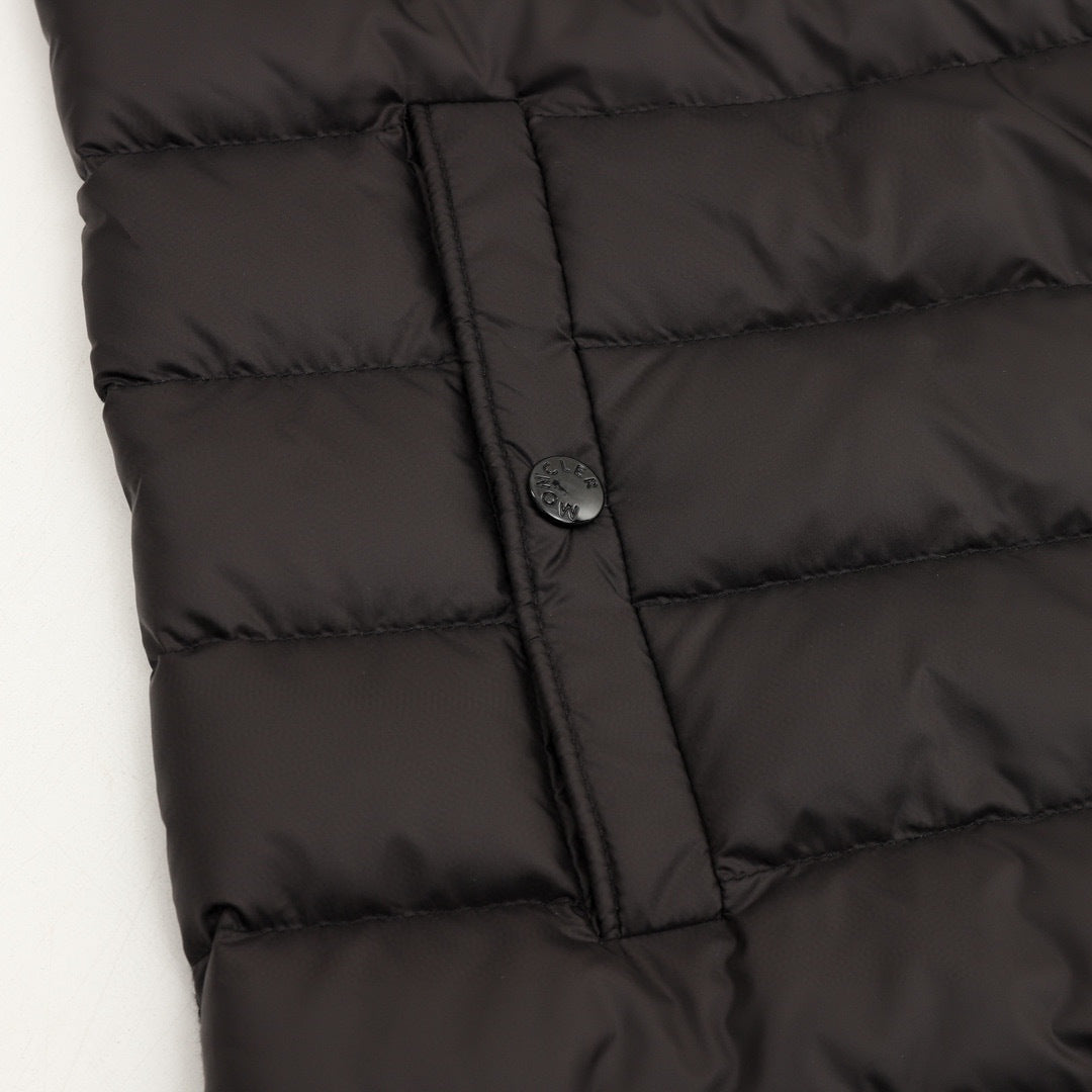 Moncler Hooded Zip-Up Lightweight Down Jacket - view 5