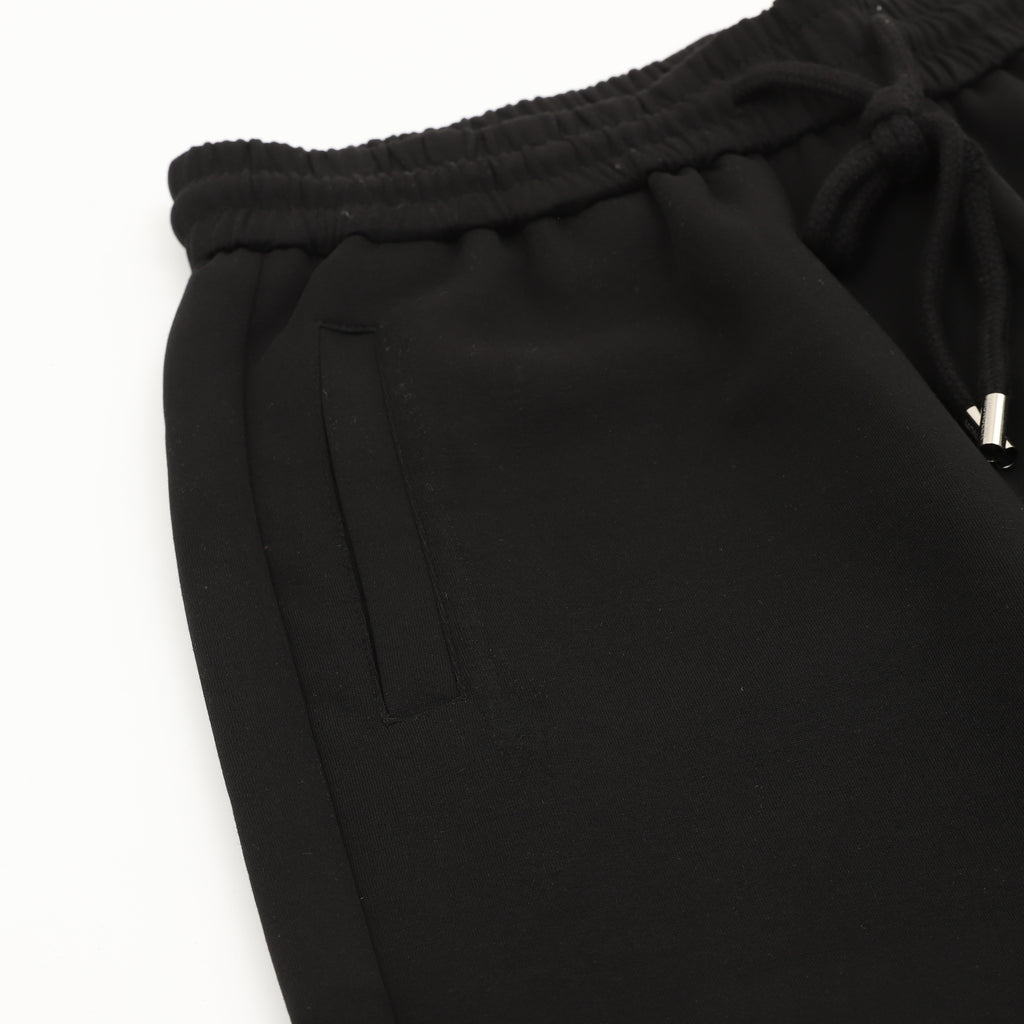 Moncler Embroidered Logo Short - view 5